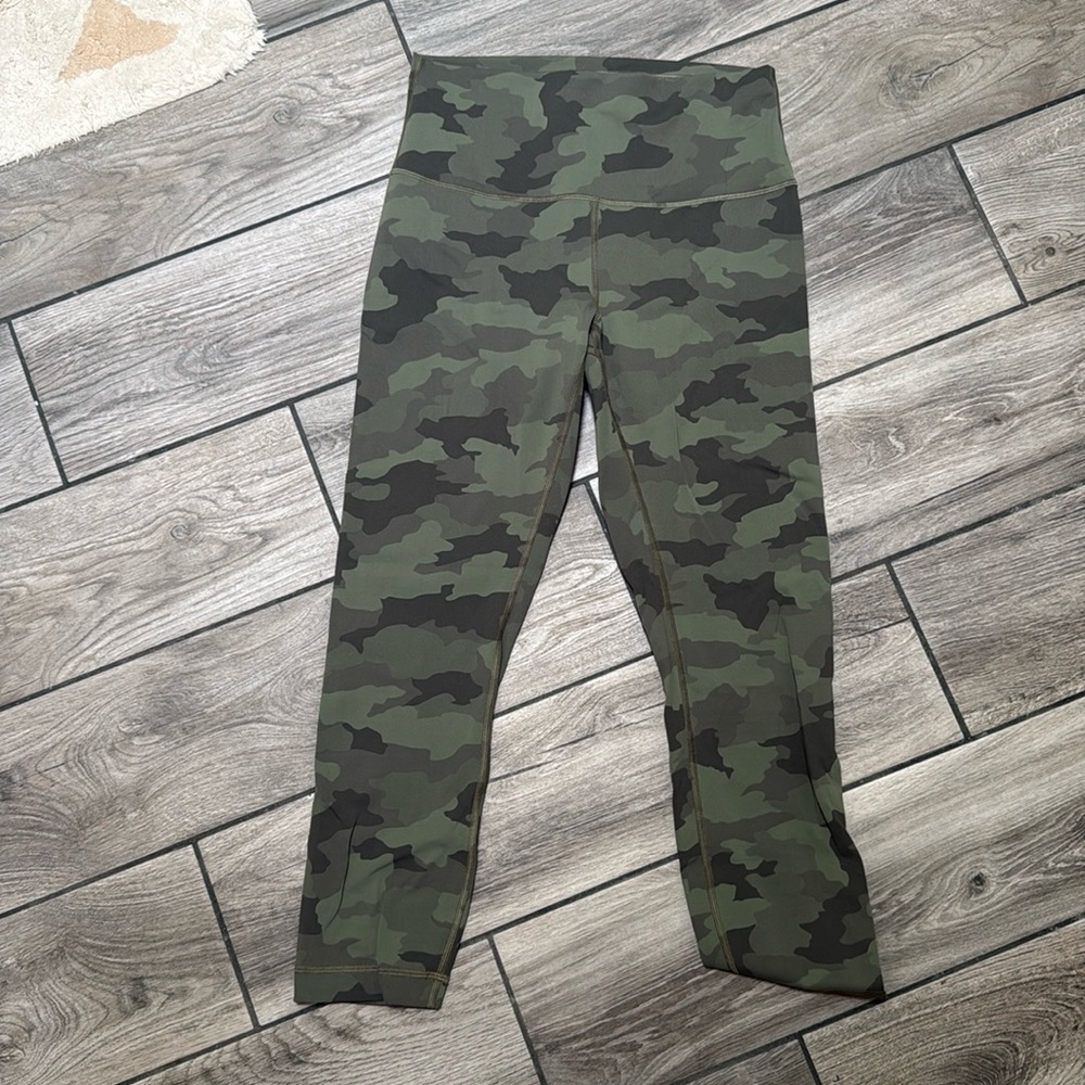 Lululemon Wunder Train
